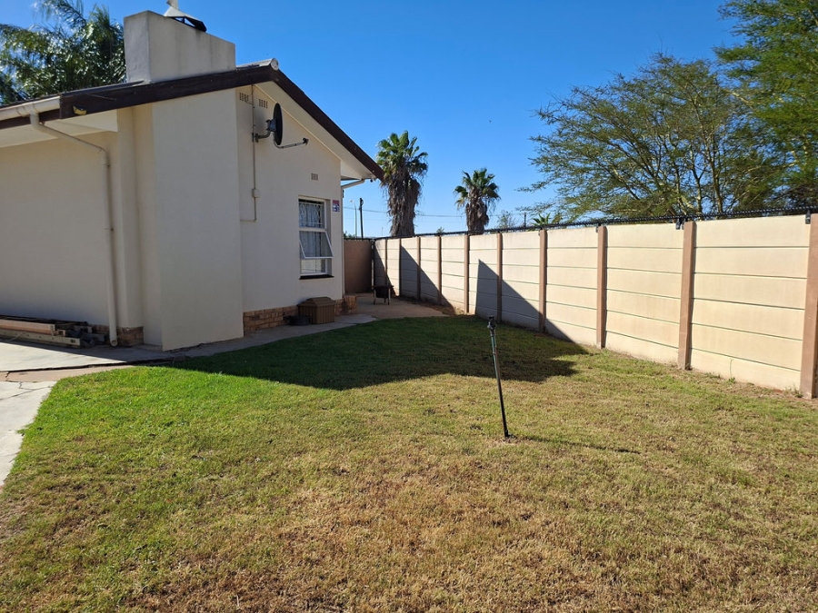 3 Bedroom Property for Sale in Vredendal Western Cape